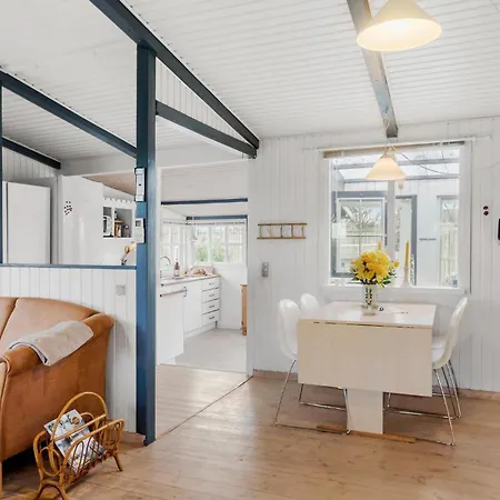 3 Bedroom Awesome In
