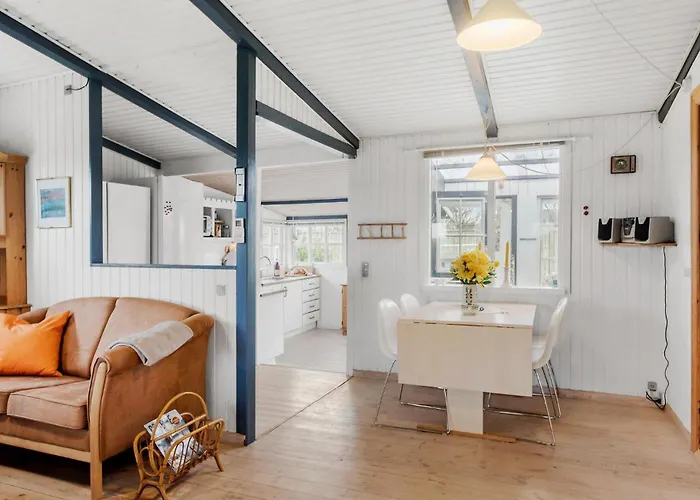 3 Bedroom Awesome In